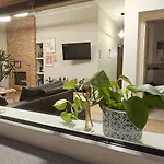 Villa Garden's House Pozar In *