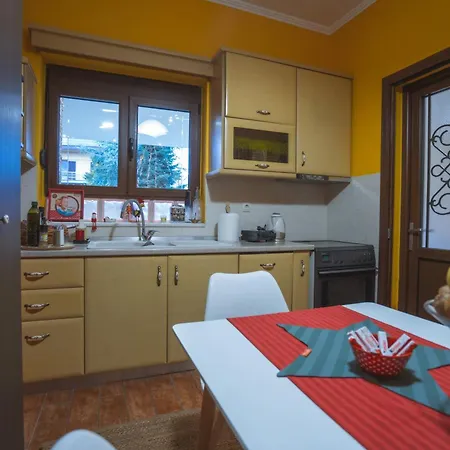 Garden's House Pozar In Villa *