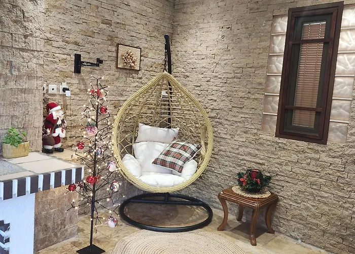 Garden's House Pozar In Βίλα