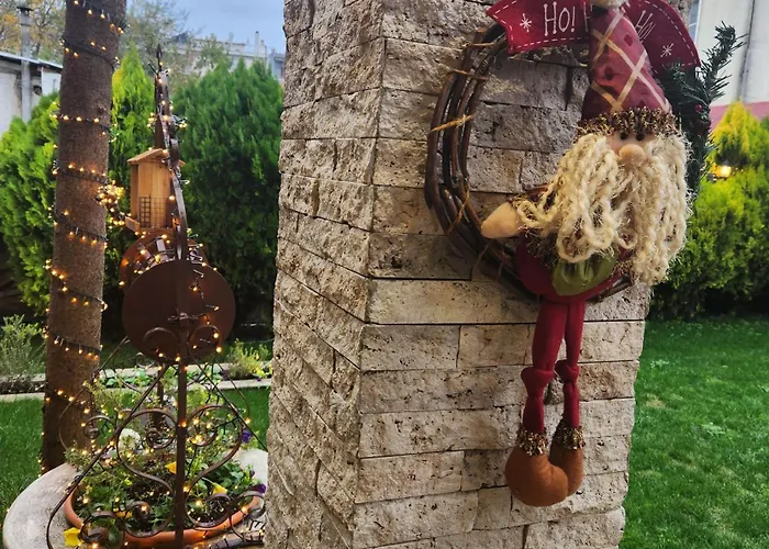 Βίλα Garden's House Pozar In *