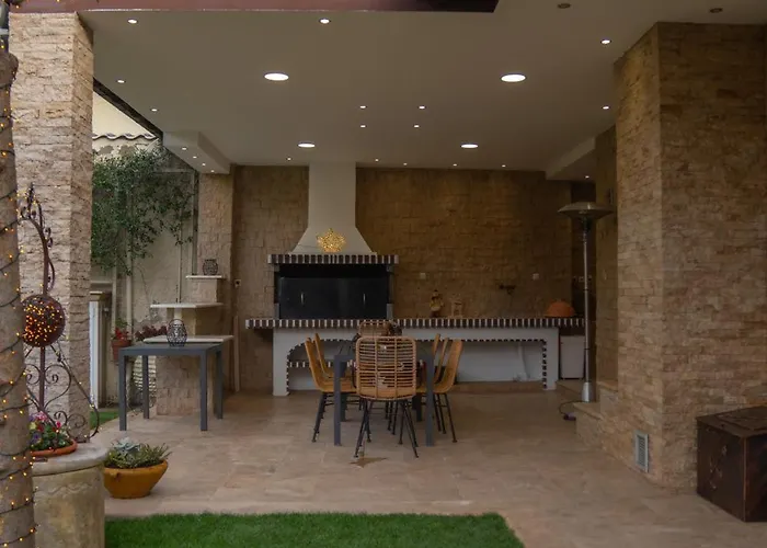 Garden's House Pozar In Βίλα *